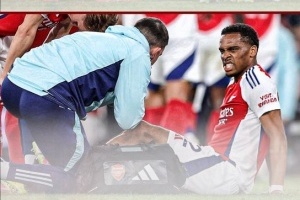 还有后卫吗？廷伯因伤被特罗萨德换下，下周还要踢皇马……