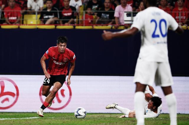 MK体育-唐创抵沪报到泰山引援开张 外援新人最快下周到位