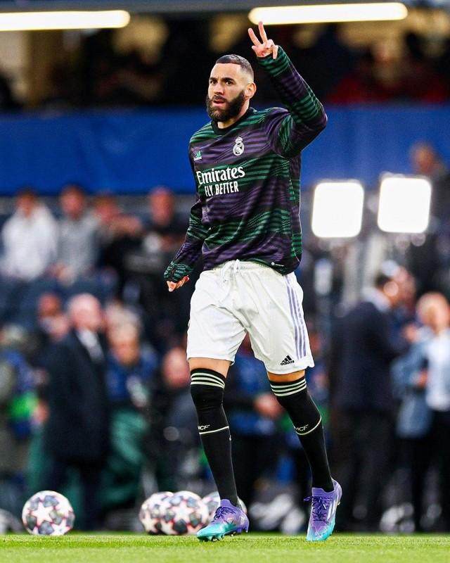 1681948700483022011.jpg benzama.jpg