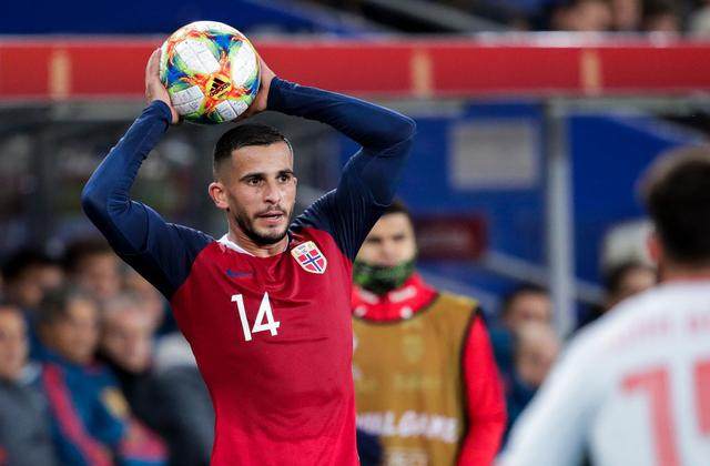 MK体育-挪威国脚燃放烟花时伤到眼睛 或双目失明